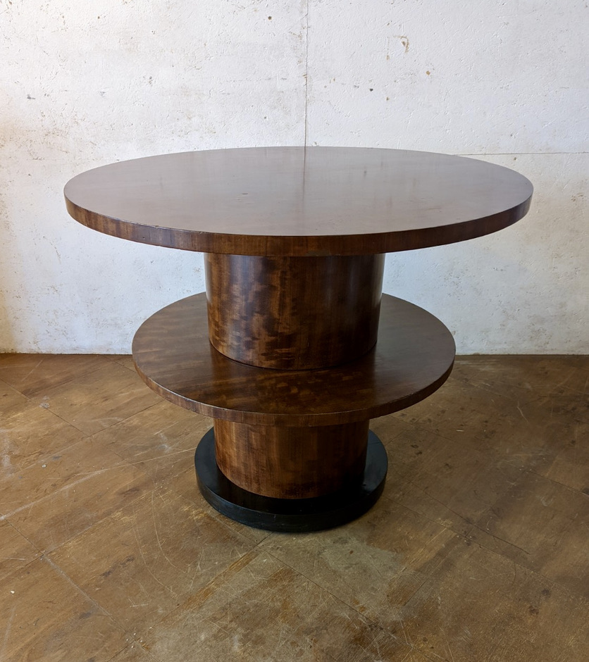 American mahagony pedestal table