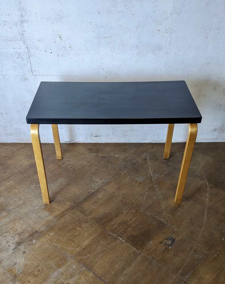Early “L-legs”  Alvar Aalto table/desk