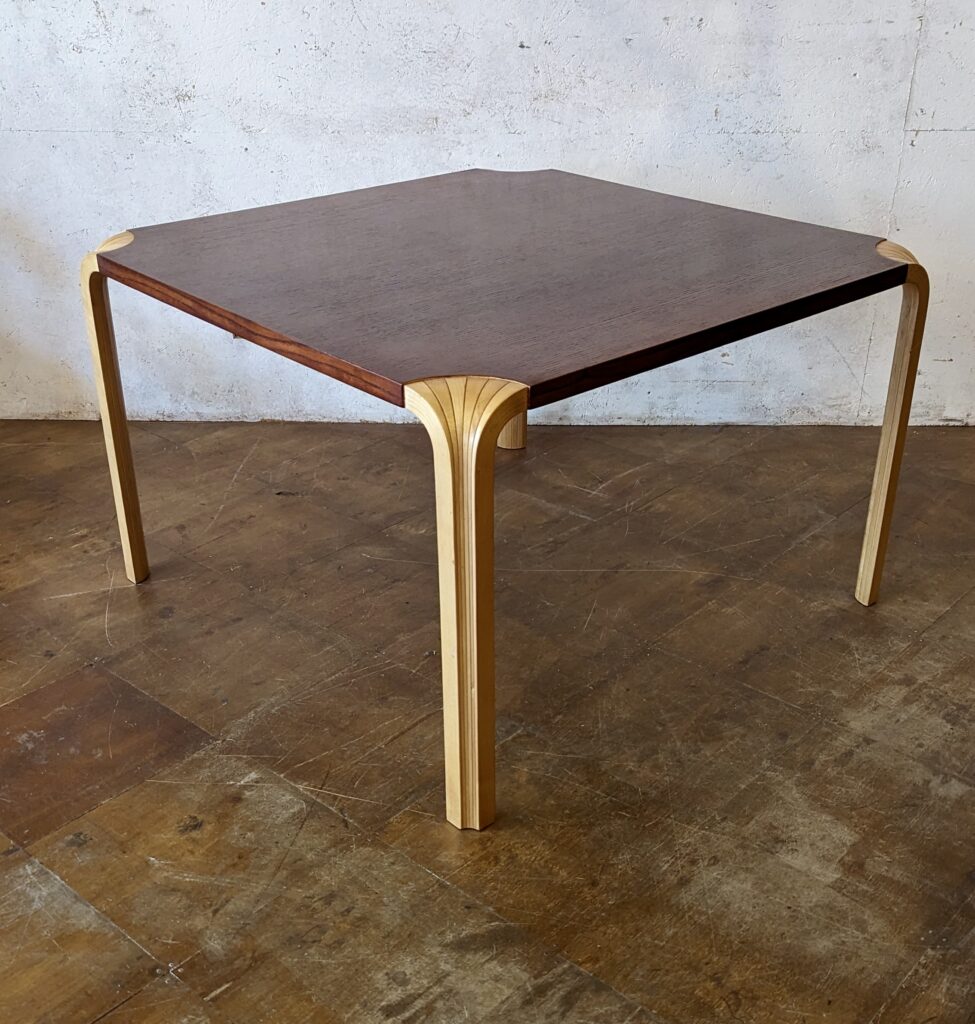 Alvar Aalto coffee table MX800B for Artek