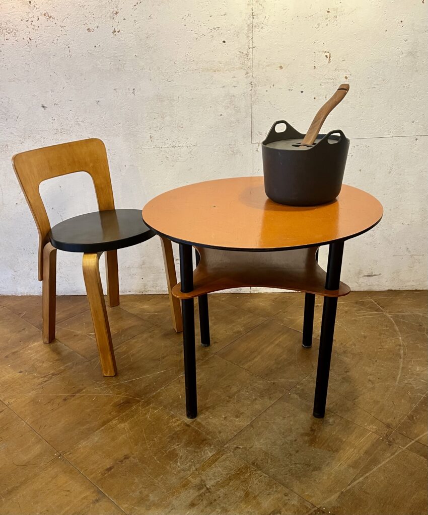 Small double deck modernist plywood side table, early 30’s